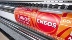 Báo Giá In UV Phản Quang: Công Nghệ Tiên Tiến Cho Biển Báo Chất Lượng Cao