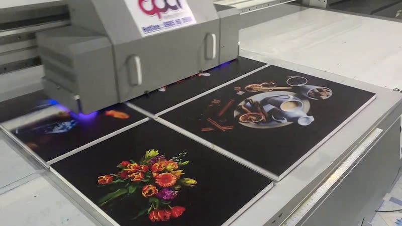 Yếu Tố Ảnh Hưởng Đến Giá In UV Phẳng Yếu Tố Ảnh Hưởng Đến Giá In UV Phẳng