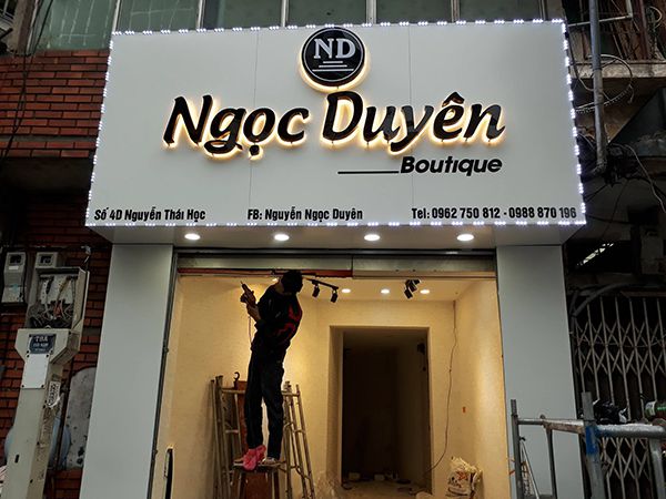 In Biển Quảng Cáo Bằng Bạt: Kỹ Thuật Và Ứng Dụng